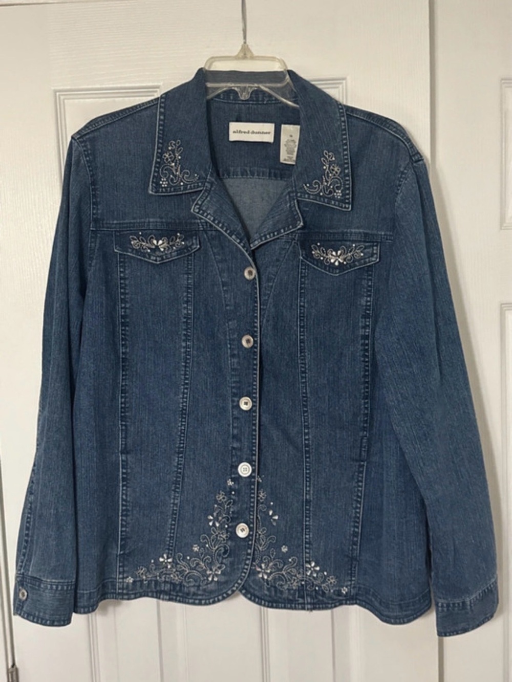 Alfred Dunner embellished denim jacket Size US 18.
